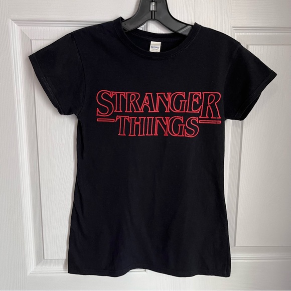 STRANGER THINGS TEE - Picture 3 of 6